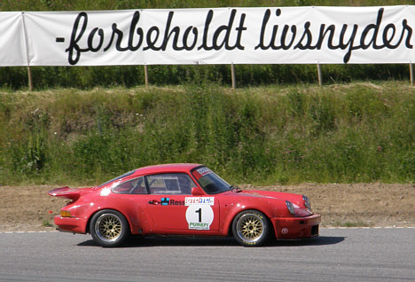 Lars Andersen lever flot op til Panorama Vinduer's banner på Ring Djursland!